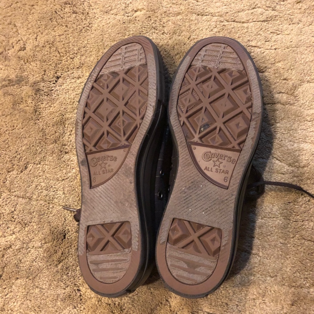 Brown striped converse - Picture 2 of 4